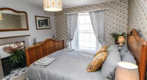 The Old Smithy - Image 2