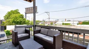 3 Flat Building Downtown - With Private Patios - Image 5