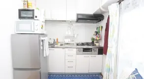 Shinjuku Sunrise Apartment - Image 4