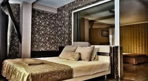 Discret Hotel & Restaurant - Image 2