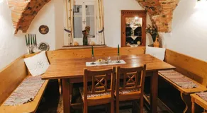 Gästezimmer & Buschenschank mit Weingut Hack-Gebell - Image 4