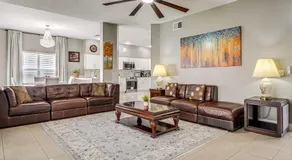 Screened Lanai & Yard! Family Getaway in Apopka - Image 3