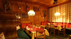 Wanderhotel Grüner Baum - Image 2