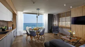 Seafront Apartments by Myseasight - Image 4