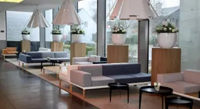 D-Hotel - Image 2