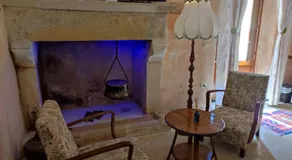 B&B ME Palace - Image 3