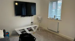 Dzingai Home - Image 2