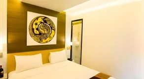 P.72 Hotel - Image 5