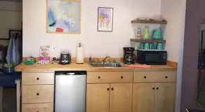 Best Little Guesthouse in Melrose! New Listing! - Image 3