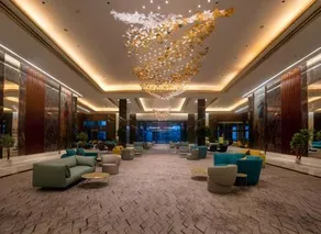 Regal Heights Hotel - Image 5
