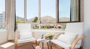 Appartement avec terrasse - Image 3