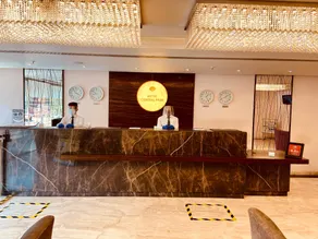 Hotel Central Park - Image 4