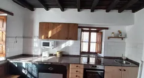 Casa rústica en Dobres con vistas a la montaña - Image 4