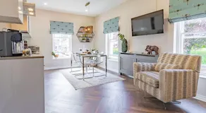The Corner Loft - Image 2