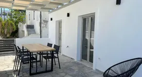 Santorinn Suites Fira - Image 5