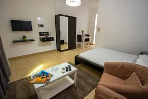 Lilly Apartments - Image 2