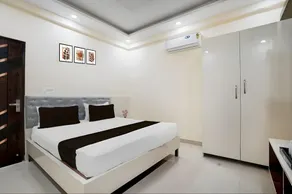 Hindon Motel Residency - Image 4
