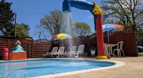 Woodland Retreat Entire Holiday Home in Hastings - Image 3
