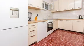 Beachfront Apartments Lozica - Image 5
