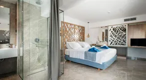 Lymberia Hotel - Image 2