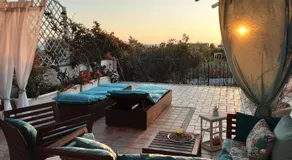 DOMUS PARVA - Villa con bio-piscina, spa privata e appartamenti panoramici - Image 3