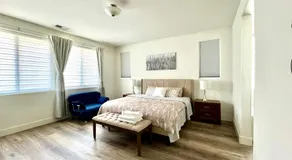 Spacious, bright and cozy space - Image 2