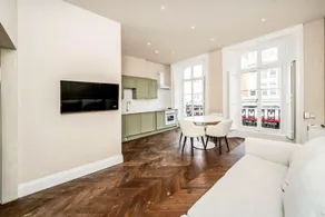 STYLISH FLAT IN THE HEART OF LIVELY CAMDEN - Image 2