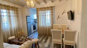 Petridi Maria Suites & Apartments - Image 2