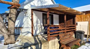 Casa primitoare in inima naturii si padurii - Image 2