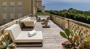 Amazing Sea View Flat - Image 3