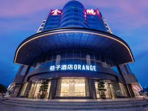 Orange Hotel Shenzhen Longhua Metro Station - Image 4