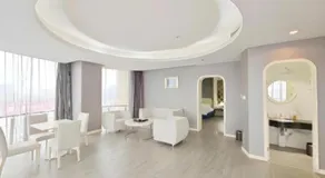 Hua Xia Pearl Hotel - Image 2