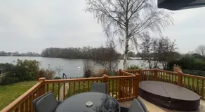 Tattershall Lakeside Lodge Indulgent wheelchair ramp 8 berth with Hot Tub & Starlink - Image 5