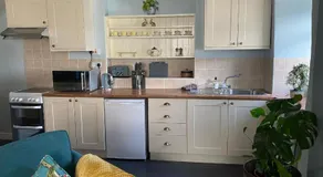 Ellers Farm Cottage - Image 4