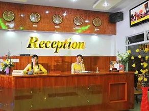 Ideal Hotel Hue - Image 2