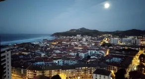 OFERTA ESPECIAL ÚLTIMA HORA - SARAKATUA15 - vistas espectaculares - familias y parejas - 2 dormitorios independientes - amplio salón cocina comedor - tarjeta parking OTA GRATIS - Julio y agosto estancia mínima 7 noches de domingo a domingo - - Image 4