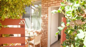 Carnarvon Central Apartments - Image 4