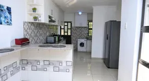 Green valley - Image 4