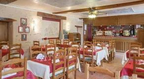 Logis Hotel-Restaurant "Auberge Le Petit pont" - Image 5