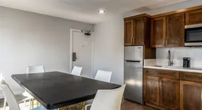 MainStay Suites Moreno Valley Near March Air Reserve Base - Image 4