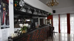 SZACHULEC HOTEL i RESTAURACJA - Image 2
