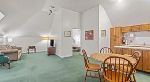 Coombs Inn & Suites - Image 3