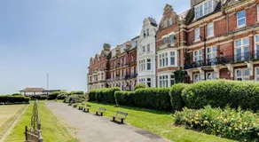 Sea Breeze - Hastings - Image 3