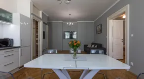 SlaBur Residence - Image 3