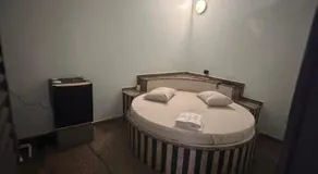 Motel Plaisir - Image 4