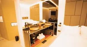 Petit Suite - Image 2