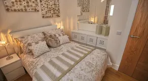 Edinburgh Pearl Apartments - Dalry House Residence - Image 2