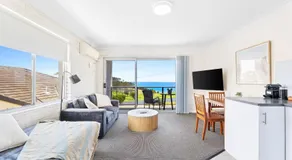 Golfers View Unit 3 - Image 2