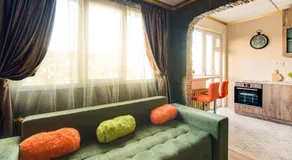 Unique atmosphere with golden standard design - Image 2