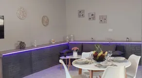 Sunny house - Image 2